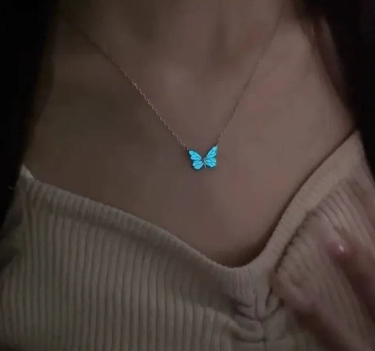 Urban Trendly Blue Luminous Butterfly Necklace Women