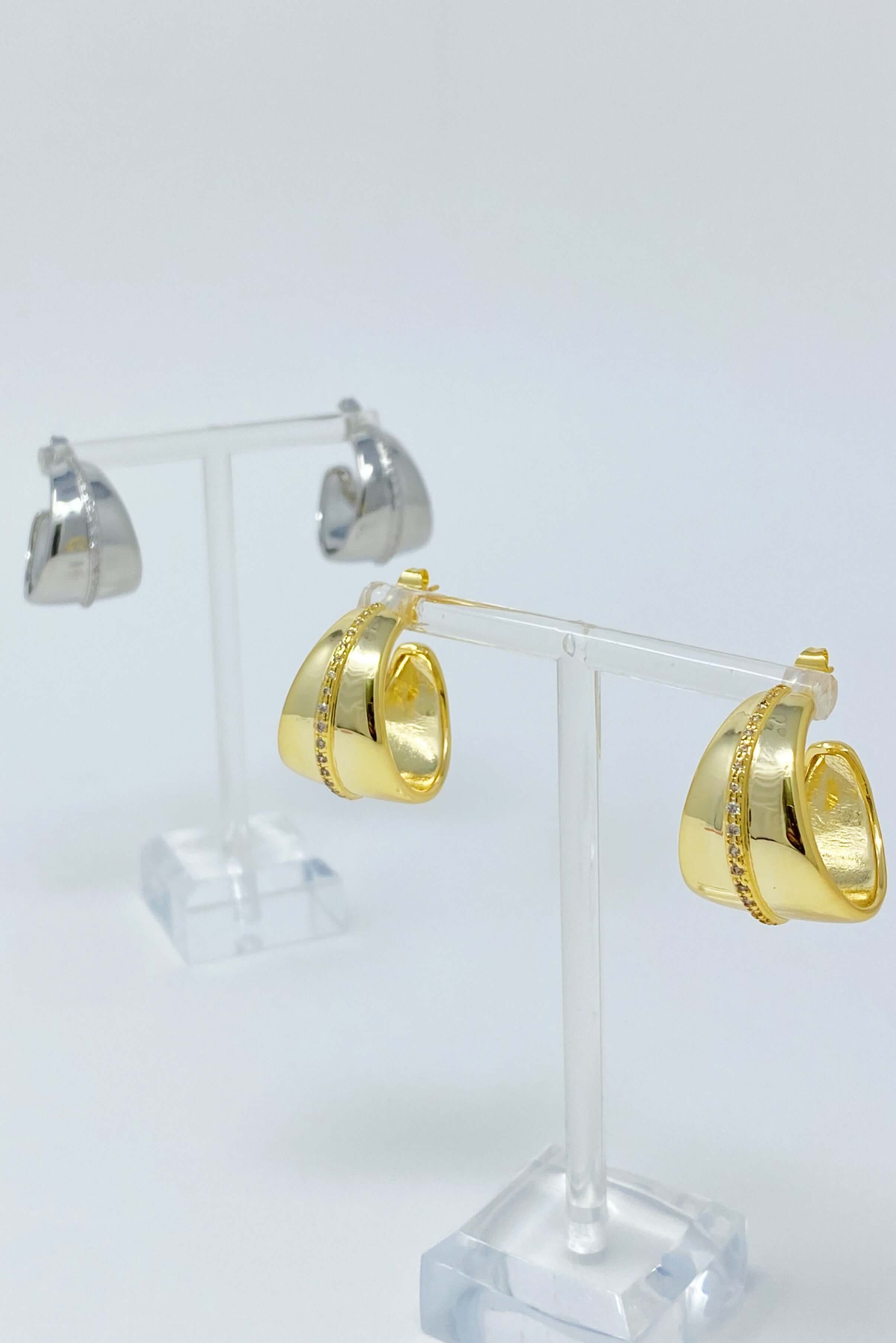 Urban Trendly Gold Hoop Earrings with CZ Sparkle