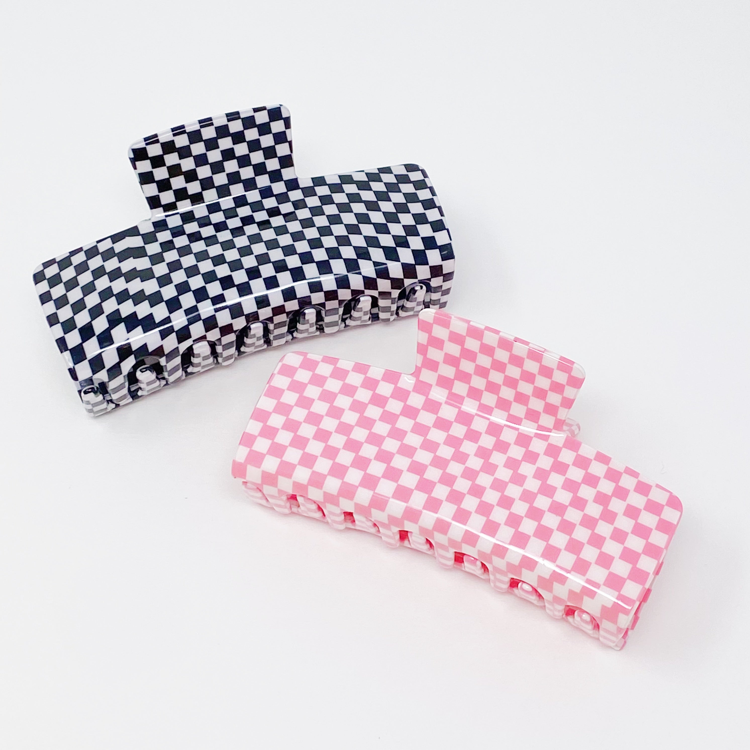 Urban Trendly Oversized Checkered Hair Claw Clip Women